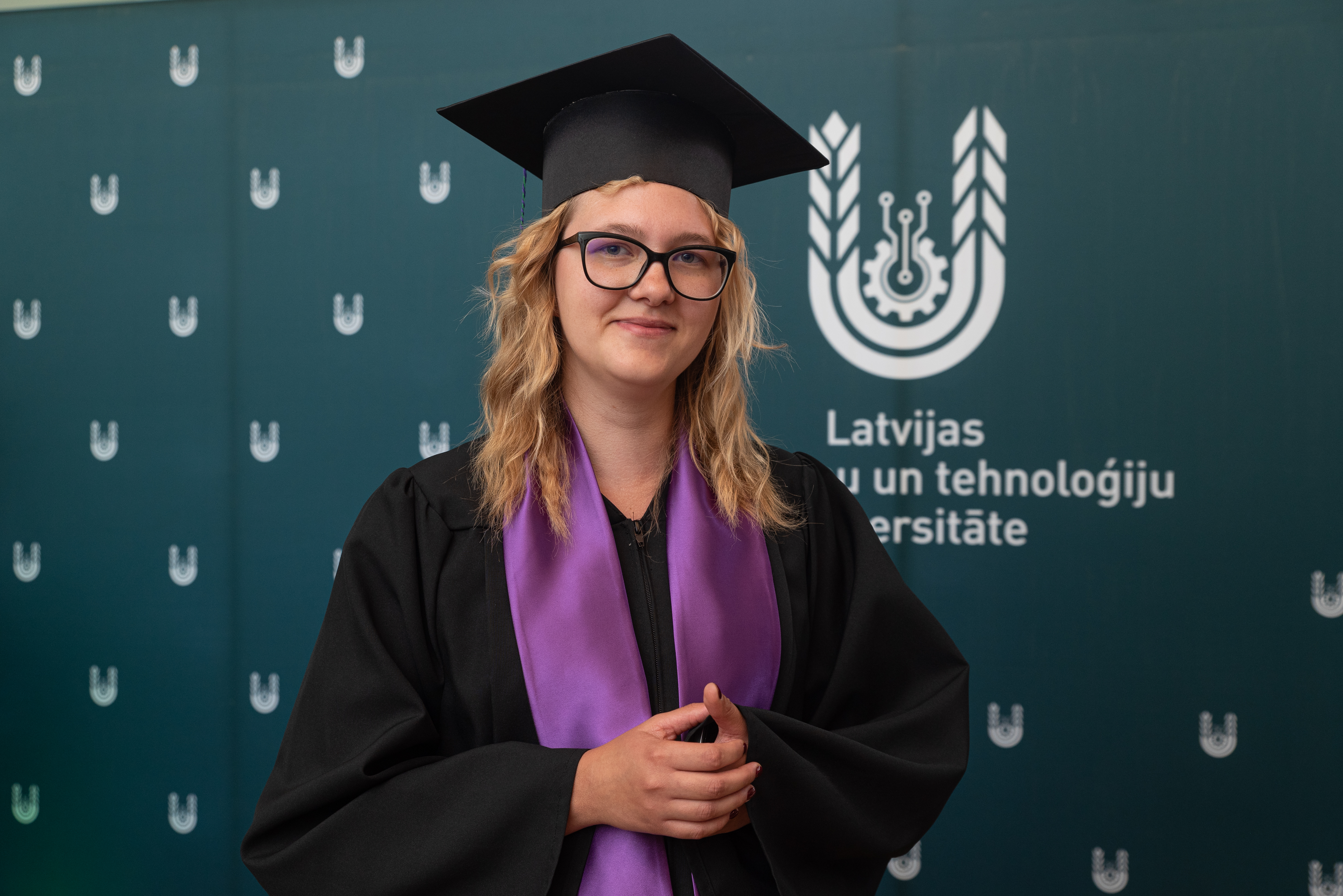 LBTU absolvente Klinta Kārkliņa studiju procesā pēta egļu pumpuru izmantošanu pārtikā