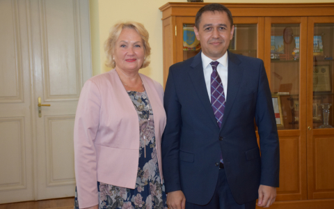 Uzbekistānas vēstnieka vizīte LLU