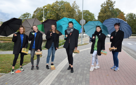 LLU pirmkursnieku stafete "...pa Jelgavu kāds students klīst"