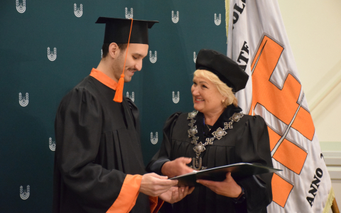 Informācijas tehnoloģiju fakultātes ārvalstu absolventu ziemas izlaidums 2023