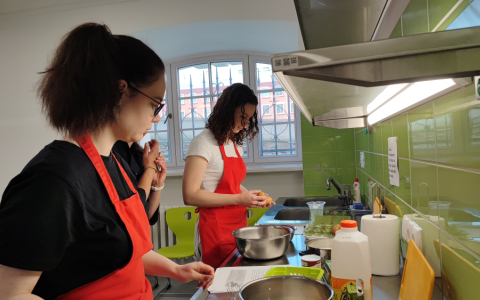 Viesmīlības vasaras skola