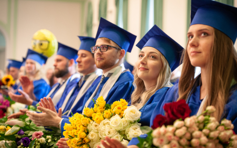 Vides un būvzinātņu fakultātes absolventu izlaidums 2022