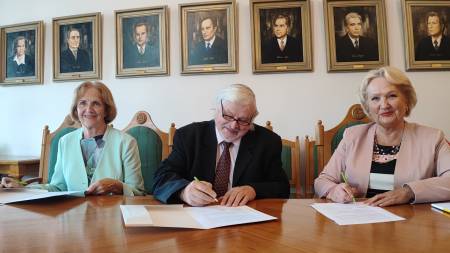 Sadarbības līguma parakstīšana ar Jelgavas 4. vidusskolu
