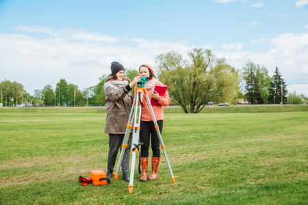 Vidusskolēni aicināti piedalīties Vides un būvzinātņu fakultātes organizētajās skolās