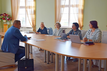 LOSP eksperti tiekas LLU