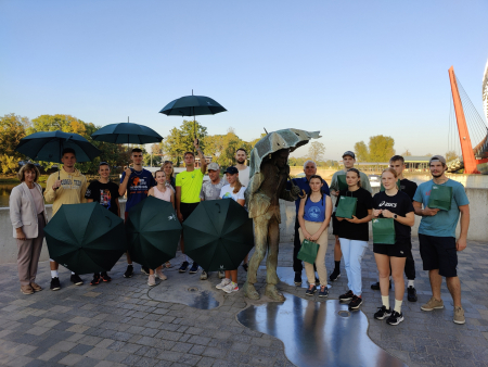 Stafete ".. pa Jelgavu kāds students klīst"