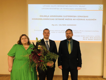 Veikts pētījums par hidromeliorācijas ietekmi uz oglekļa uzkrājumu mežos ar kūdras augsnēm