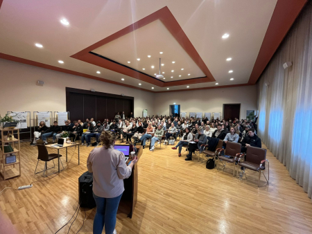 "Diplomam pa pēdām: turpinājums" – absolventu stāsti Ekonomikas un sabiedrības attīstības fakultātē 