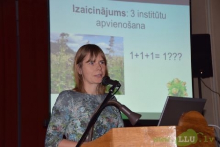 Vecauces ražas svētkos diskutē par zinātnisko institūtu reorganizāciju 