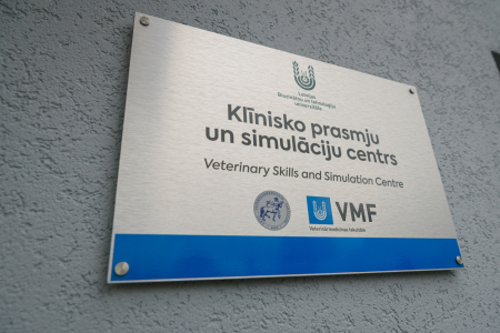 LBTU Veterinārmedicīnas fakultātē atklāts Klīnisko prasmju un simulāciju centrs