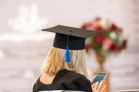 Latvijas augstākās izglītības programmu absolventi tiek aicināti piedalīties pētījumā