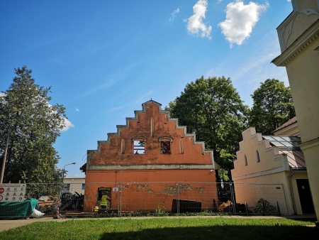 Valdekas pils ratnīca