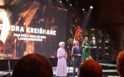 Lepojamies! Konkursā “Sējējs 2025” par mūža ieguldījumu lauksaimniecībā apbalvota Dzidra Kreišmane