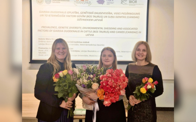 Promocijas darbā novērtē Giardia duodenalis izplatību, ģenētisko daudzveidību, vides piesārņojumu un tos ietekmējošos faktorus govīs (Bos taurus) un suņu dzimtas (Canidae) dzīvniekos Latvijā